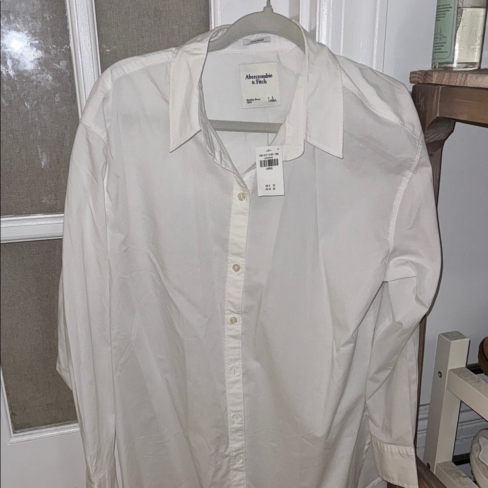 Abercrombie & Fitch Men's White Shirt